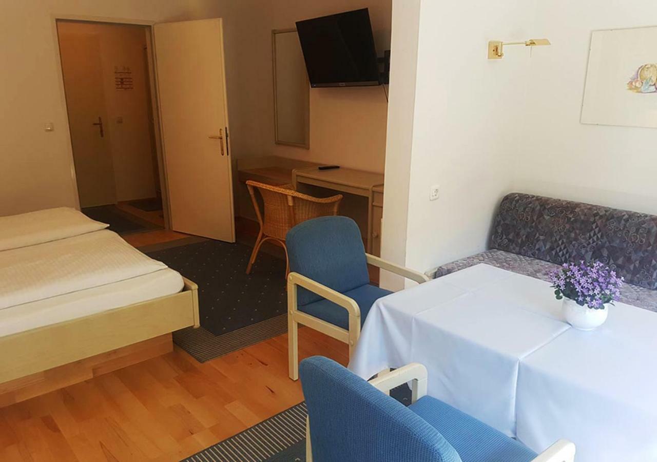 Comfort Rooms Bruckner Bad Gastein Phòng bức ảnh