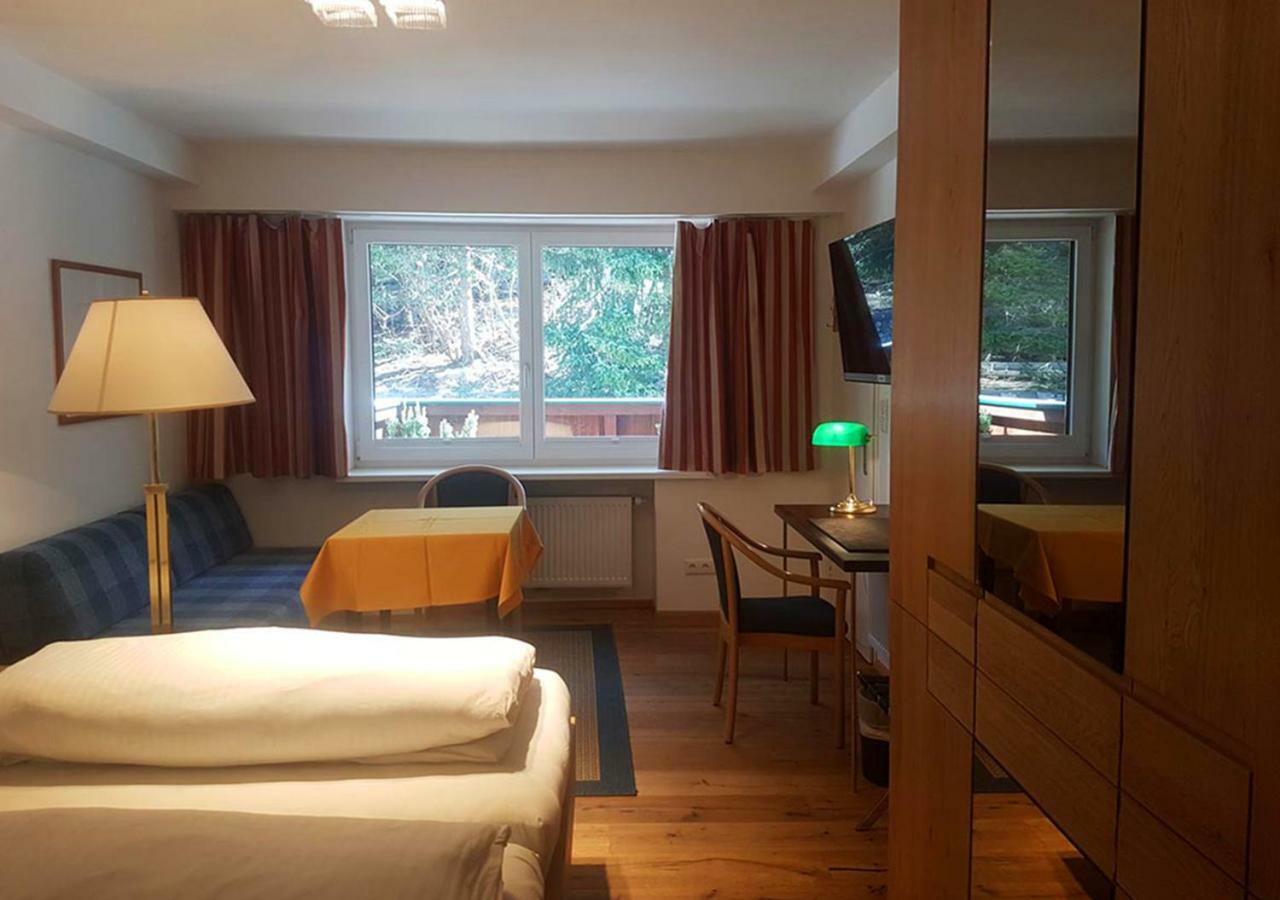 Comfort Rooms Bruckner Bad Gastein Phòng bức ảnh
